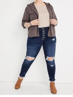 KanCan Plus High Rise Frayed Hem Jeans